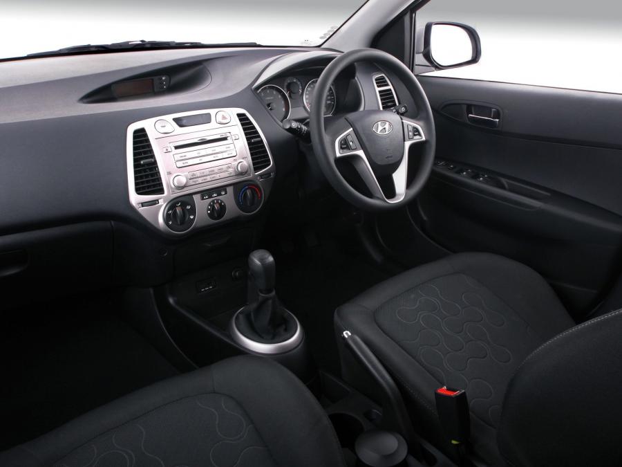  Hyundai i20 5-Door 2008 года  (ZA) (фото 4 из 16)
